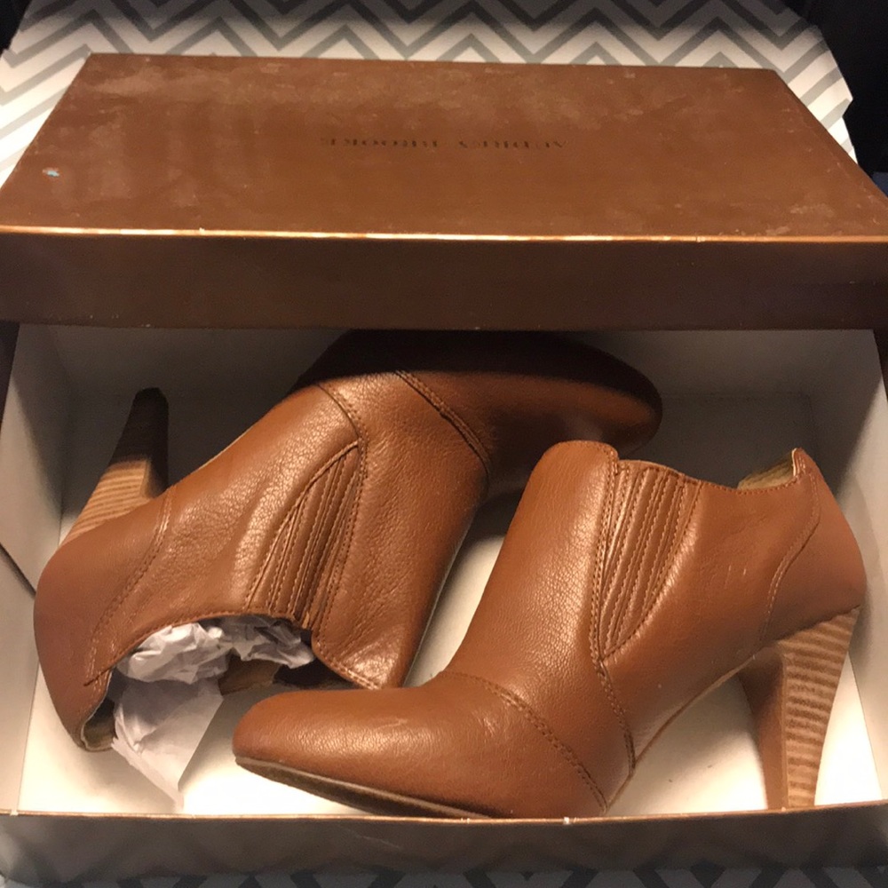 Brown Audrey Brooke booties